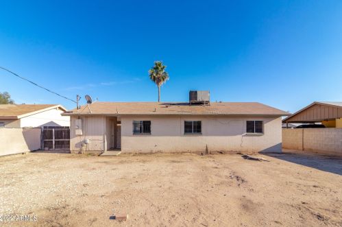 2126 Chambers St, Phoenix AZ 85040-9062 exterior