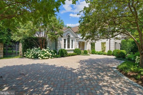 4409 Klingle St, Washington, DC 20016-3578