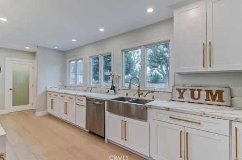 18191 Bigelow Park, Tustin CA 92780-2201 exterior