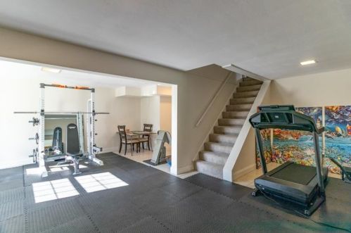 1798 Tyris Dr, Pittsburgh PA 15241-2645 exterior