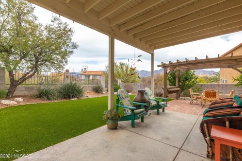 1080 Eagle Lndg Pl, Tucson AZ 85737-9230 exterior