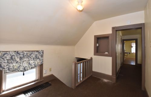 1043 31, Milwaukee WI 53215-2133 exterior