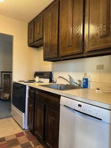 160 Academy St, Poughkeepsie NY  12601-4515 exterior