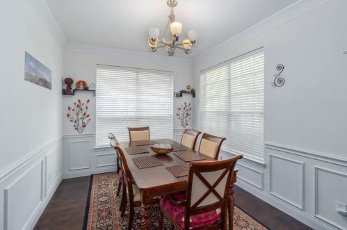 1236 Tioga Dr, Irving TX  75063-6199 exterior