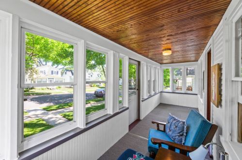 211 62, Milwaukee WI 53214-1822 exterior