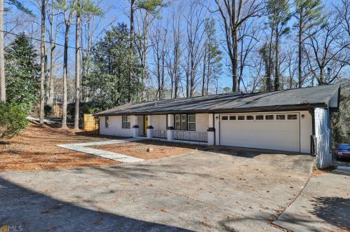 2824 Dodson Dr, Atlanta, GA 30344-3802