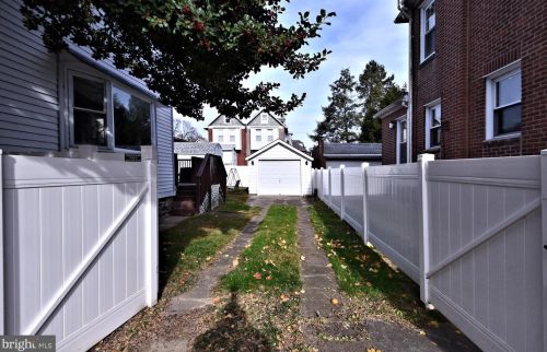 411 Magee, Philadelphia PA 19135-2723 exterior