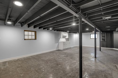 1837 Nagle Ave, Chicago IL  60707-4022 exterior