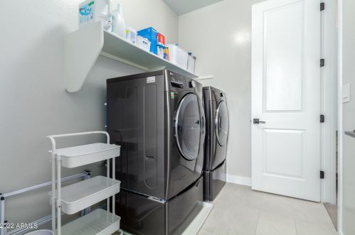 25818 20 Ln, Phoenix AZ 85085-1714 exterior