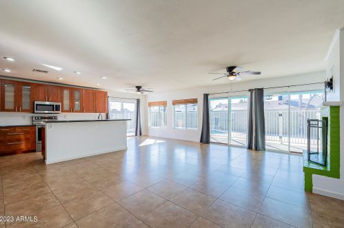 4141 Altadena Ave, Phoenix AZ  85029-3025 exterior