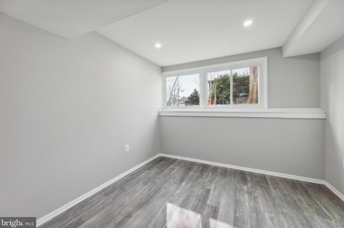 4000 Javins Dr, Alexandria VA  22310-2037 exterior