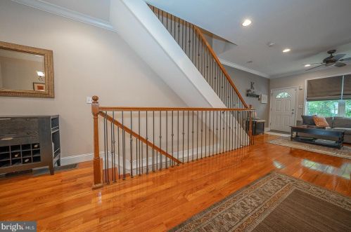 1505 Dickinson St, Philadelphia PA 19146-4830 exterior