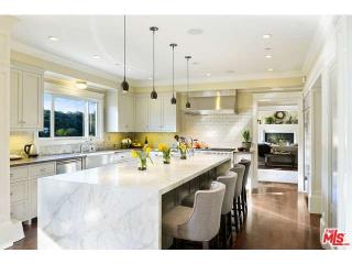 2065 Davies Way, Los Angeles CA  90046-7742 exterior