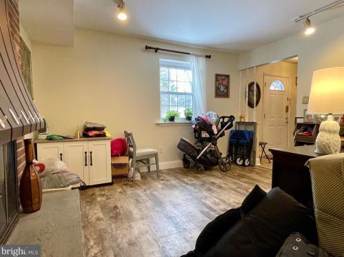 36 Providence Frg Rd, Limerick PA 19468-2930 exterior