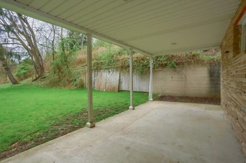 8 Ridge Ave, Pittsburgh PA 15221-4112 exterior