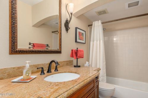 10842 9th Pl, Phoenix AZ 85022-3134 exterior