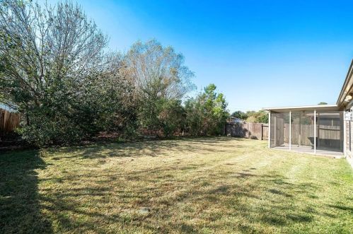 17103 Quiet Grv Ln, Humble TX 77346-4490 exterior