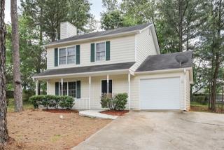 445 Springlake Dr, Lawrenceville GA  30046-5301 exterior