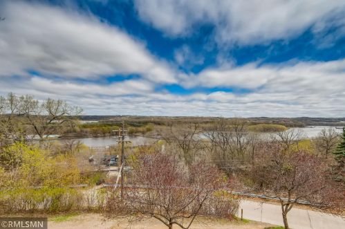 138 Dwane St, South Saint Paul MN 55075-1649 exterior