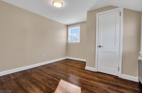 25 Morgan Ln, Bridgewater NJ 08807-3007 exterior