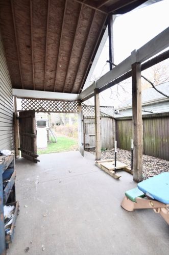 1745 102 St, Chicago IL 60643-2027 exterior