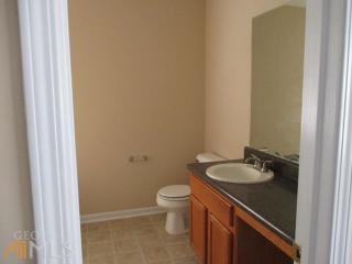 2725 Rambling Way, Lithonia GA  30058-5720 exterior