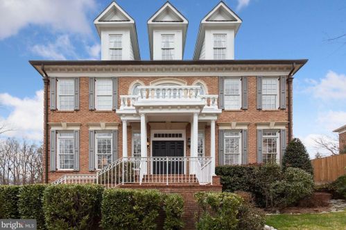 5802 Bent Twig Rd, Mc Lean VA 22101-1806 exterior