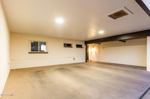 3242 Emile Zola Ave, Phoenix AZ 85032-6331 exterior