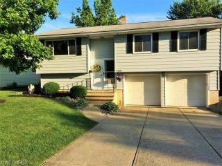 11675 Johnson Dr, Cleveland OH  44130-7356 exterior