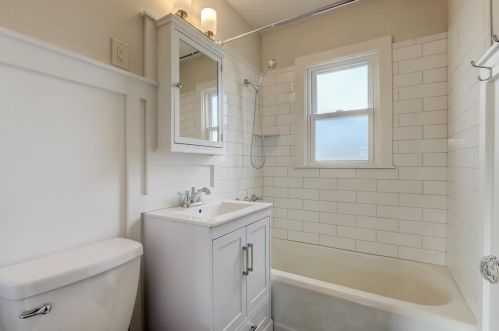 1725 55, Milwaukee WI 53214-5250 exterior