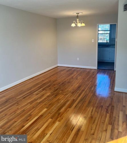 3712 Edison St, Alexandria VA  22305-2421 exterior