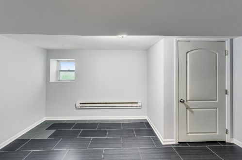 2947 Avers Ave, Chicago IL 60623-4543 exterior