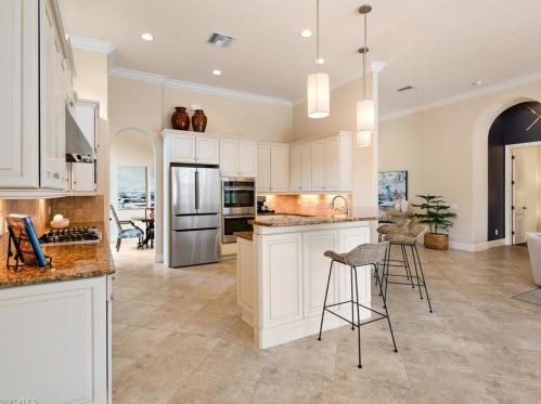 9313 Vercelli Ct, Naples FL 34113-7748 exterior