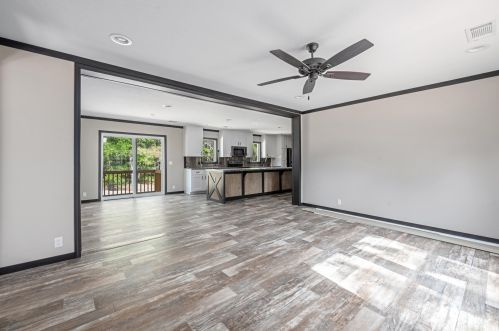 498 Arbour St, Defuniak Springs FL 32433-4897 exterior