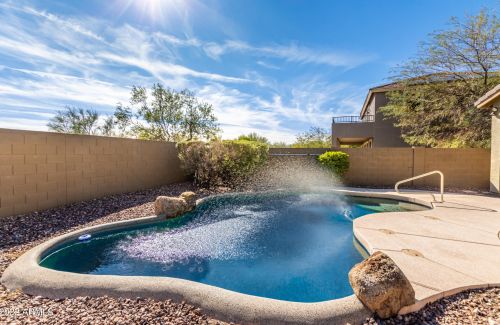 4433 Cottontail Rd, Phoenix AZ  85086-1447 exterior