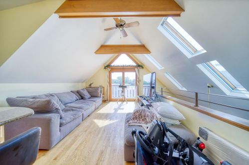 3649 Keeler Ave, Chicago IL 60641-3041 exterior