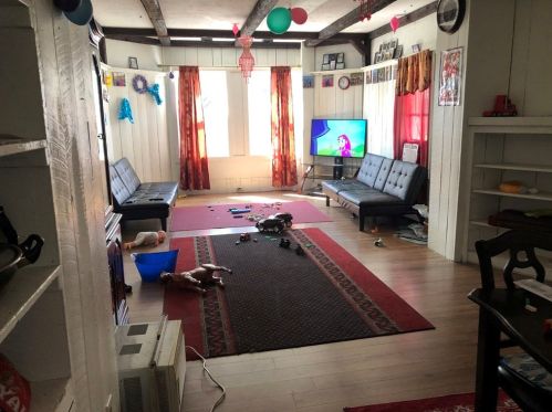 712 Sumner Ave, Springfield MA 01108-2219 exterior