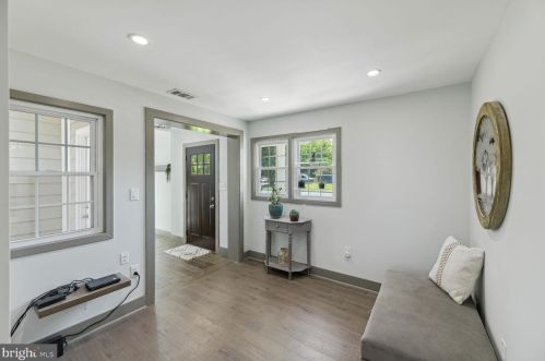 7923 Ashton St, Alexandria VA  22309-1340 exterior