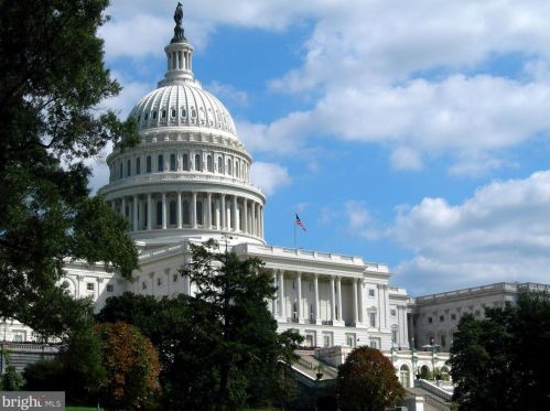 121 6 St, Washington DC 20002-2215 exterior