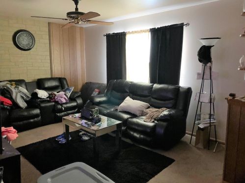 6710 75th St, Milwaukee, WI 53223-5608