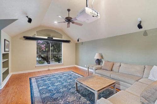 205 Champion Dr, Austin TX 78734-5103 exterior