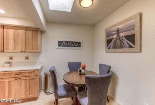 10 Madrid Dr, Tucson AZ  85704-6410 exterior