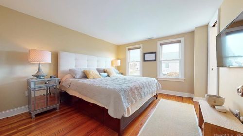 156 4 Ave, Milford CT exterior