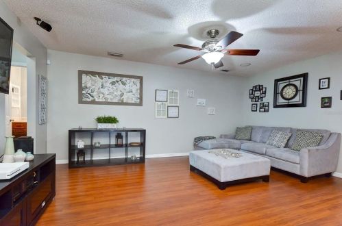 12527 Cardiff Dr, Tampa FL  33625-6593 exterior