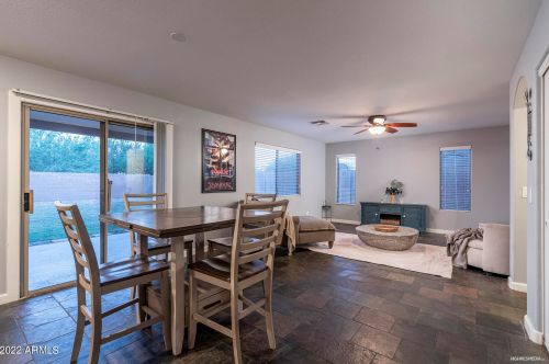 27601 25th Dr, Phoenix AZ  85085-4724 exterior