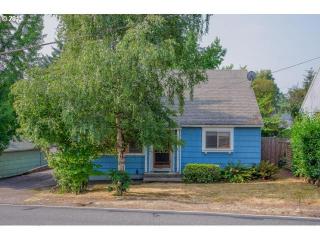 1240 Spg Gdn St, Portland OR  97219-4358 exterior