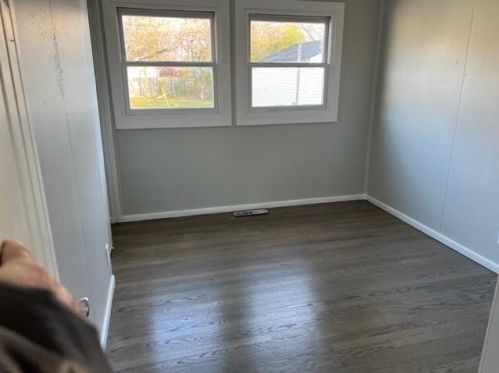 5528 Strathmore Ave, Milwaukee WI 53218-2945 exterior