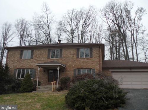 2312 Parallel Ln, Silver Spring, MD 20904-5448