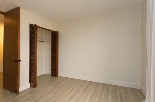 1505 Alexander St, Honolulu HI 96822-4978 exterior