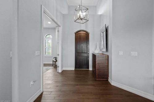 6790 Canwick Cove Cir, Naples FL 34113-3207 exterior